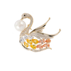 人造珍珠装饰天鹅胸针 4.3-4.8 美元