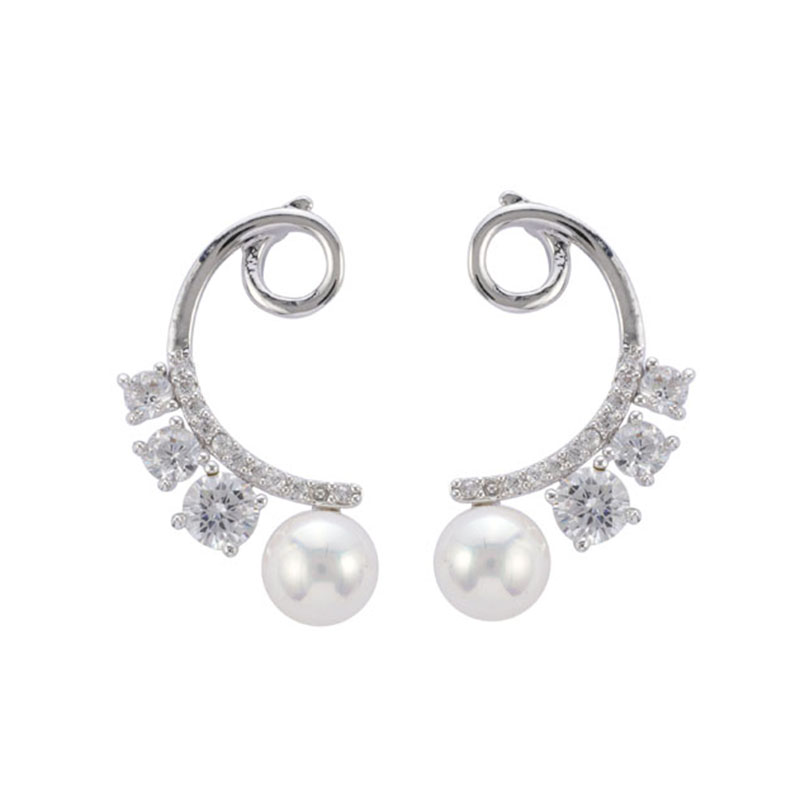 有货 Basic 珍珠方晶锆石耳环 $1.73-2.33