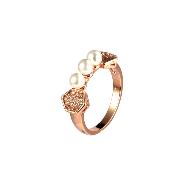 立方锆石珍珠戒指