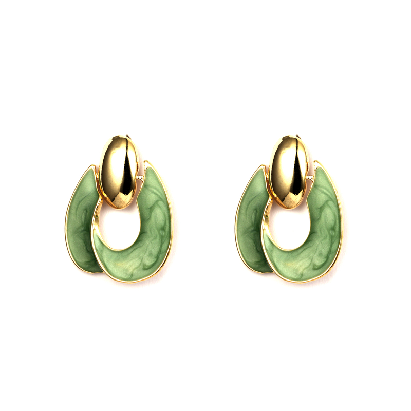绿色珐琅彩绘耳环 